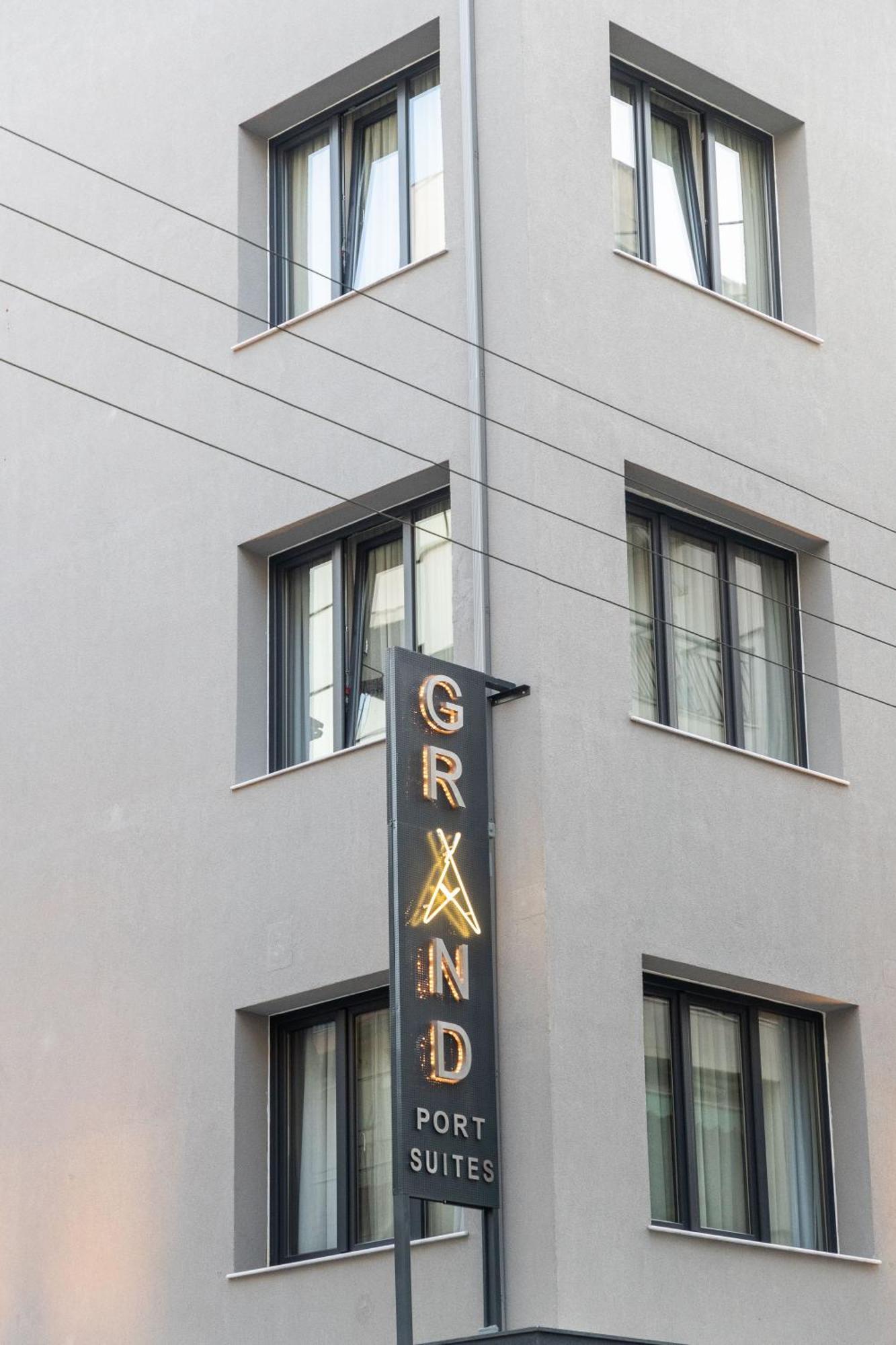 Grand Port Suites Tesalonika Bagian luar foto